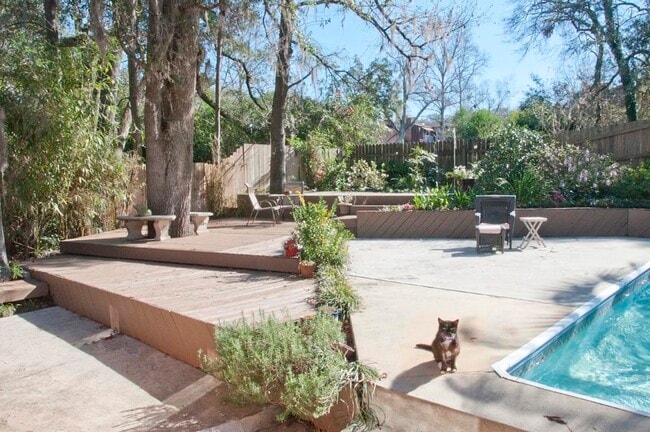 Foto del edificio - 2983 Bay Shore Dr