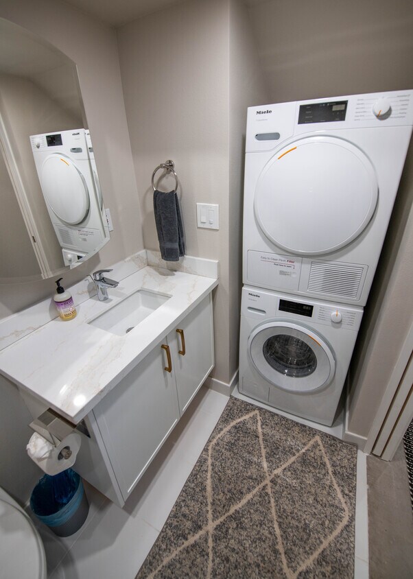 Foto principal - 1658 Lower Grand Ave