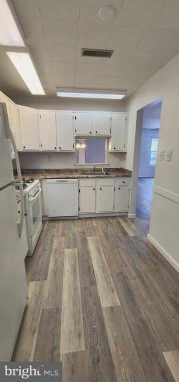 Foto del edificio - 73 Center Ln