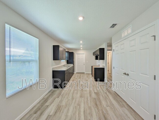 Foto del edificio - 1217 Swift St