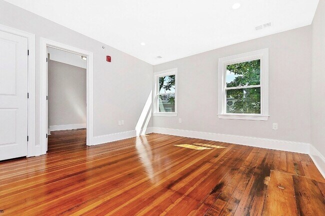 Foto del edificio - 85 Webster St