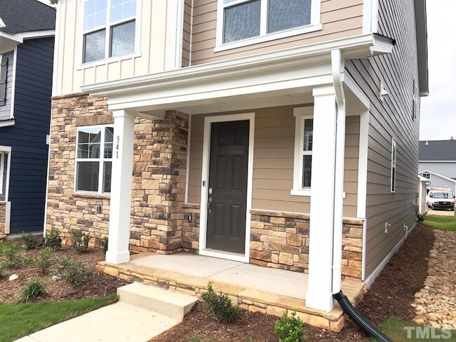 Building Photo - 341 Natsam Wds Wy