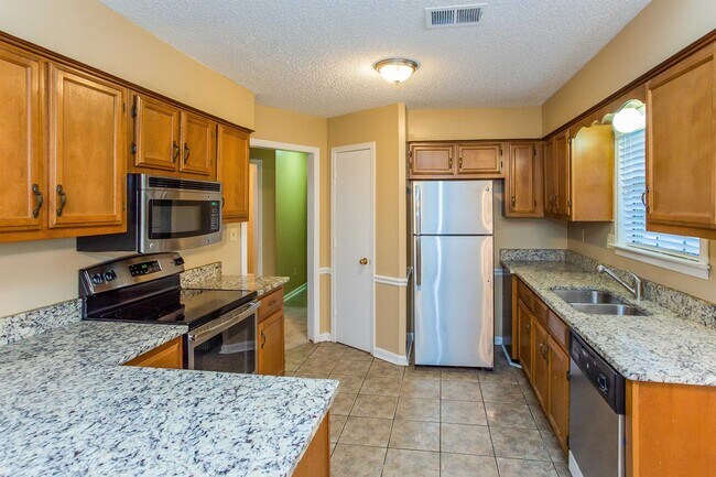 Building Photo - 6701 Walter Forest Cove