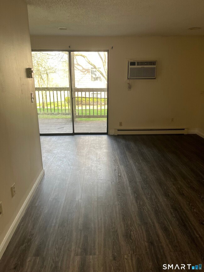 Foto del edificio - 20 Burgundy Hill Ln