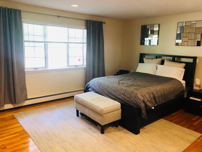 Habitación principal - 5 Gard Ave