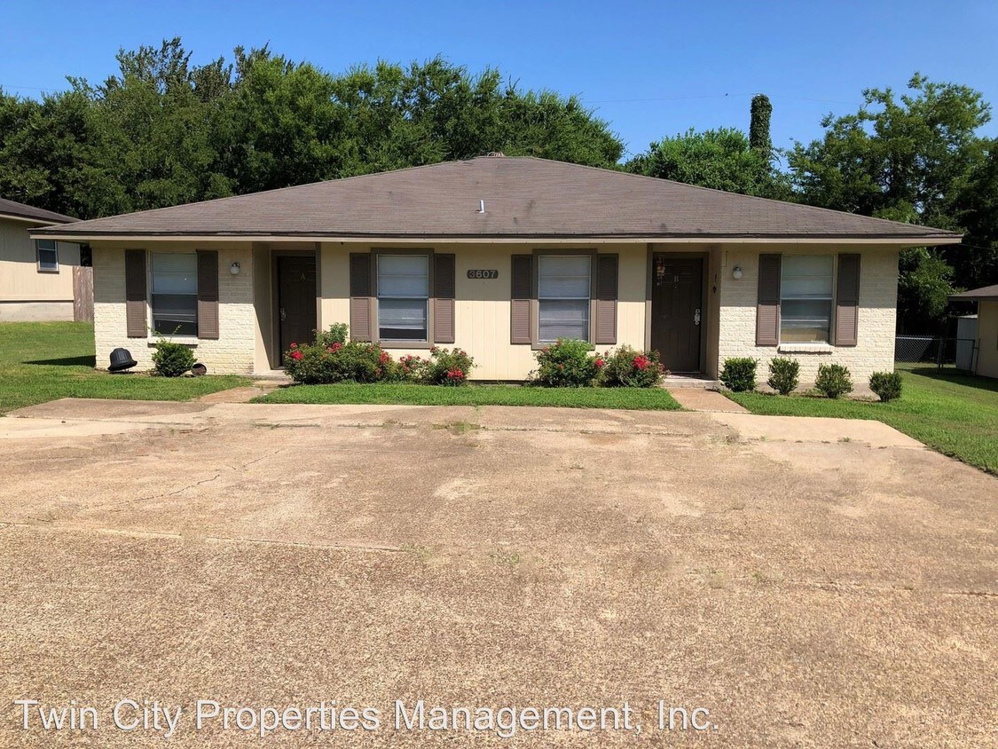 Primary Photo - 3607 Mahan St