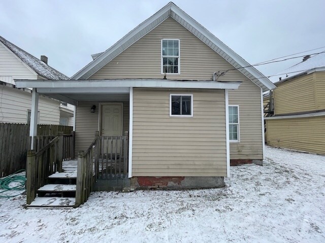 Foto del edificio - 212 E Mishawaka Ave