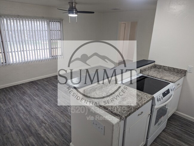 Foto del edificio - 272 E Calle Arizona