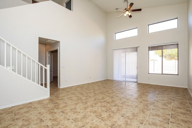Foto del edificio - 11368 W Locust Ln