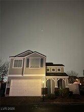 Building Photo - 6067 Quiet Glow Ave