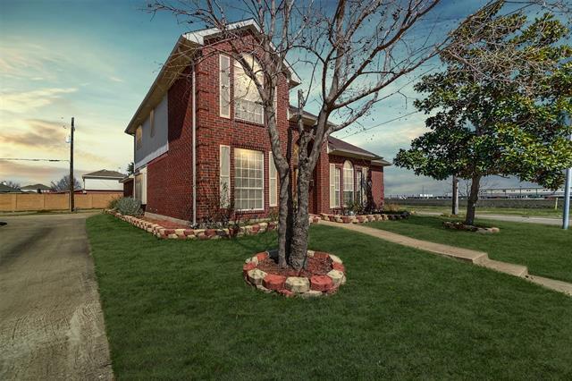 Foto del edificio - 3333 High Meadow Dr