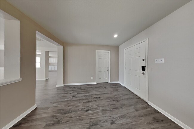 Foto del edificio - 17039 Kemble Creek Dr