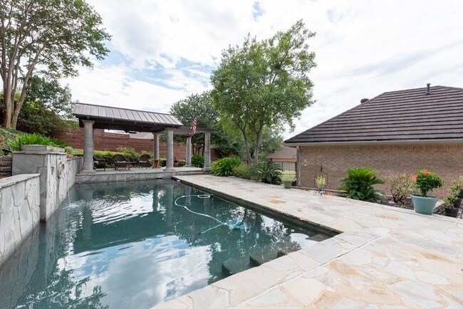 Building Photo - 513 Mariah Bay Dr