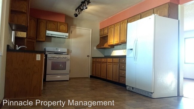 Building Photo - 5407 Kerr Dr