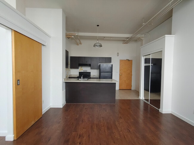 Building Photo - Tiger Lofts Cambridge