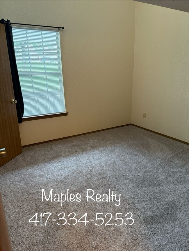 Building Photo - 2 bed/2 bath loft style BRANSON condo @ Fa...