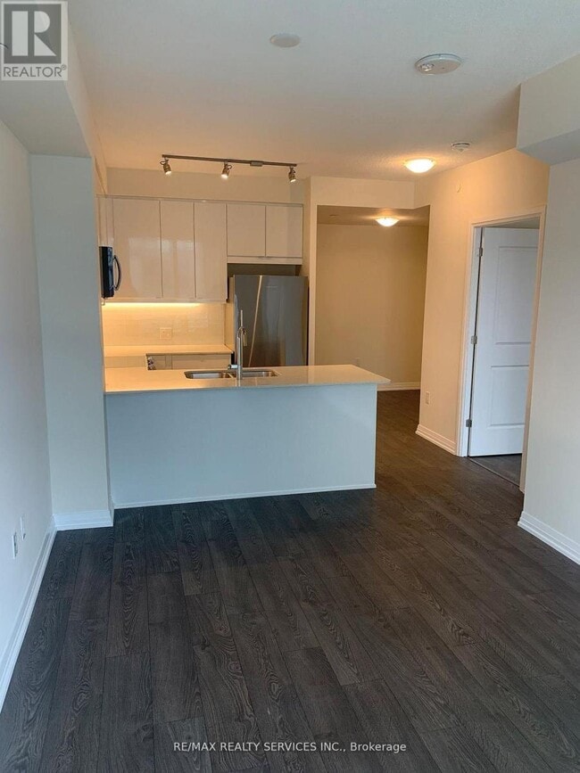 Building Photo - 50 Thomas Riley Rd