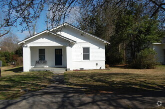 Building Photo - 209 Green St