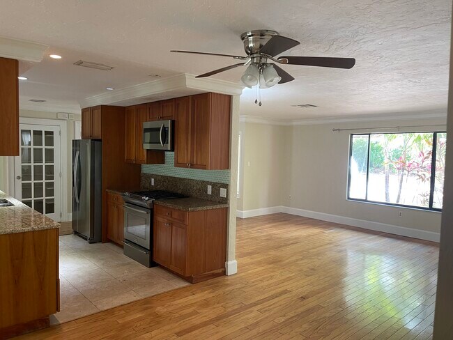 Foto del edificio - 2130 S Jefferson Ave