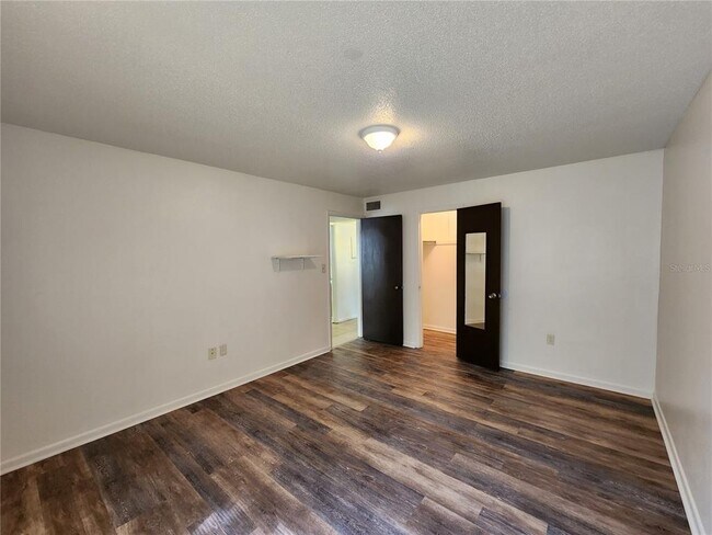 Foto del edificio - 300 NW 20th Ave