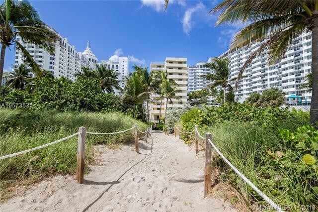 Foto del edificio - 1621 Collins Ave