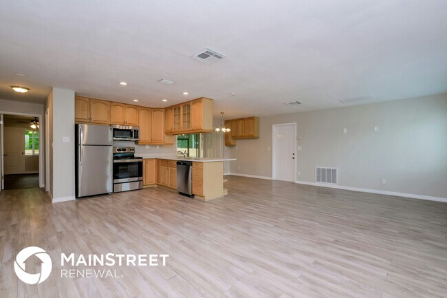 Building Photo - 3731 Dedrick Ct