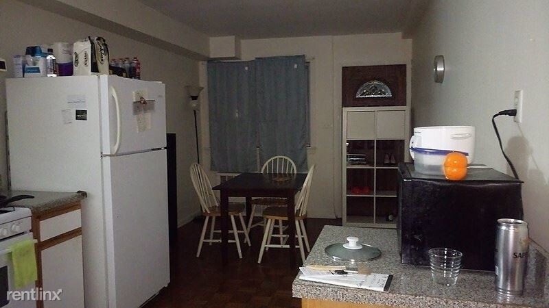 Foto del edificio - 2 br, 1 bath Apartment - 43-19 43rd Street 1