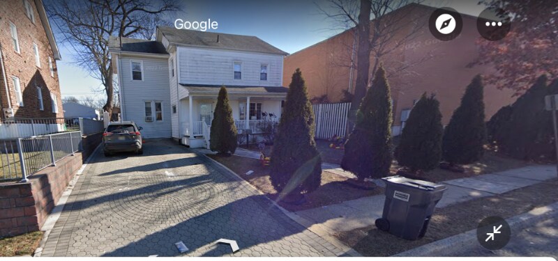 Primary Photo - 27 Warren St