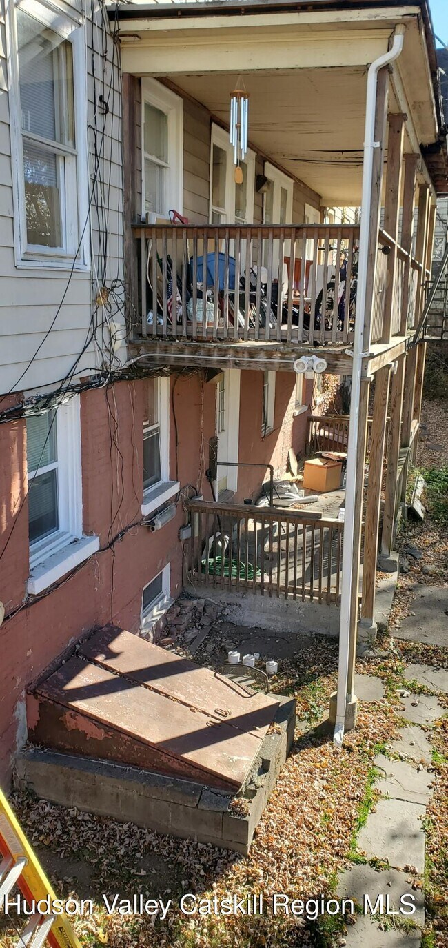 Foto del edificio - 79-83-83 Green St