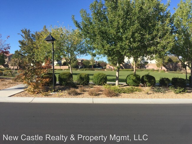 Foto del edificio - 9408 Santana Siesta Ave