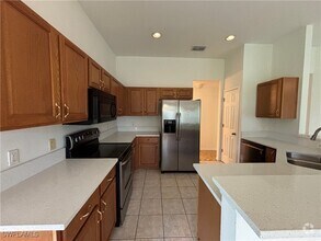 Building Photo - 17611 Sterling Lake Dr