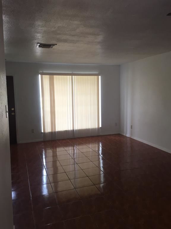 Foto del edificio - 7803 Fuqua St
