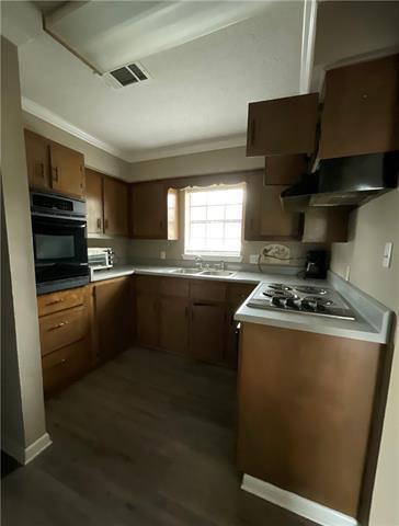Foto del edificio - 48355 Robertson Rd