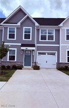 Building Photo - 1288 Divot Cir