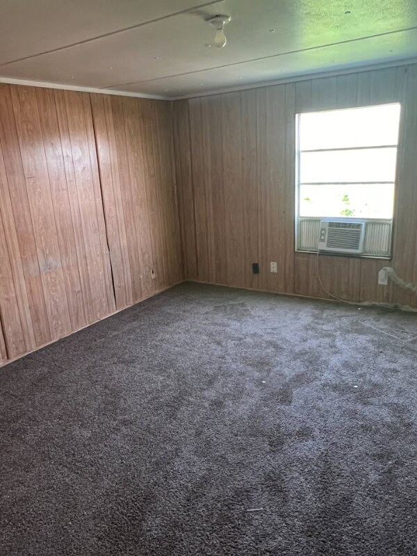 Foto del edificio - 1801 S Business 45