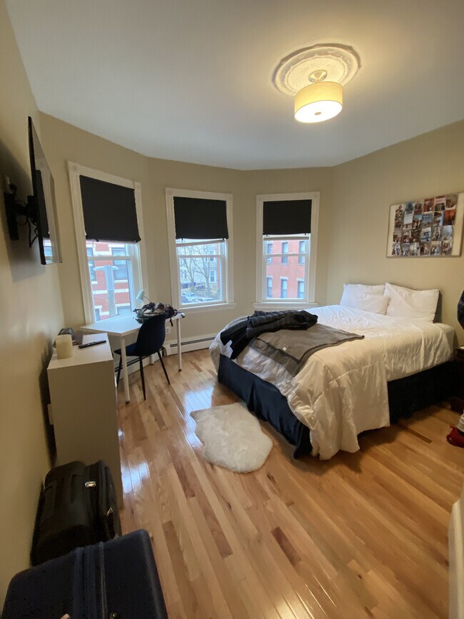 Foto del edificio - Burney Street Apartments