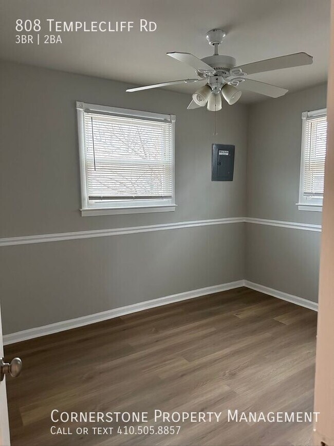 Foto del edificio - 808 Templecliff Rd