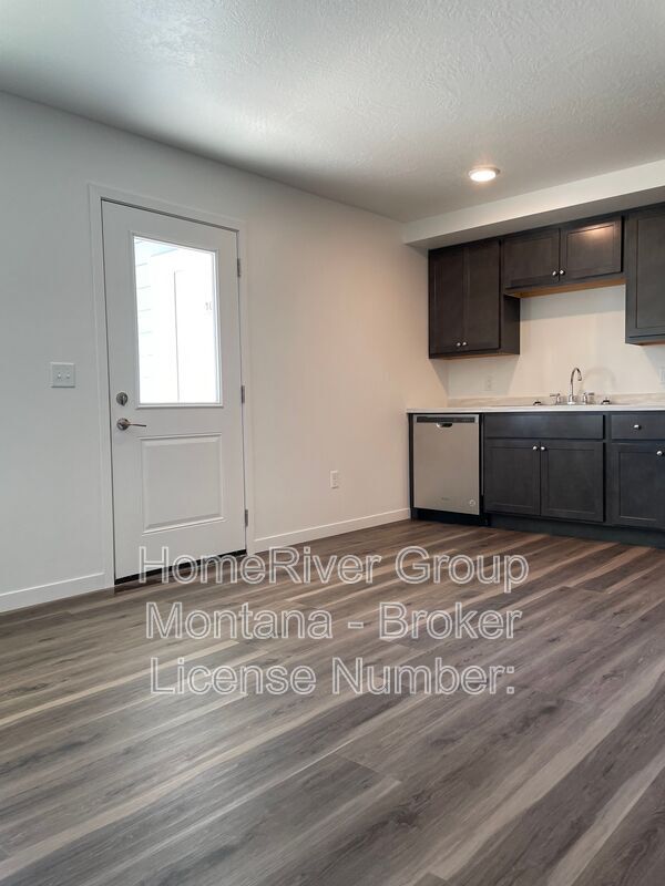 Building Photo - 1355 Rodgers St