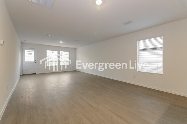 Building Photo - 1009 Calley Pear Trl