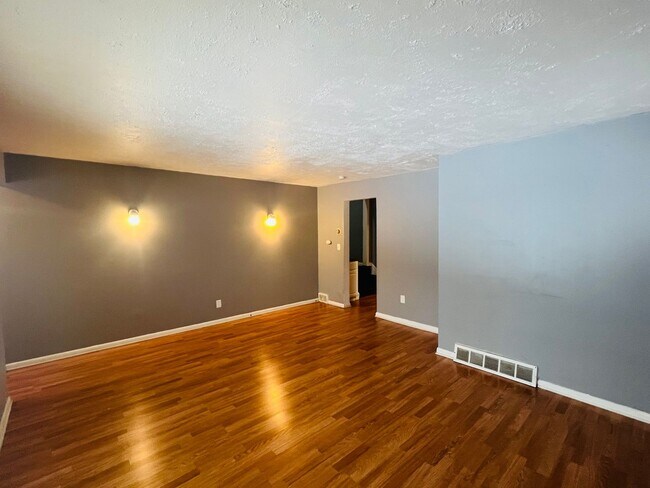 Foto del edificio - 11320 Linnet Ave