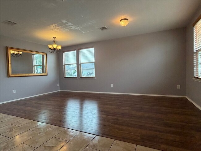 Foto del edificio - 4600 Mountain Oak St