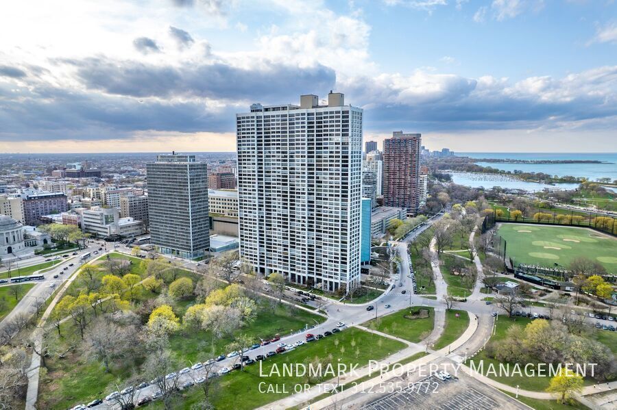 Photo - 2800 North Lakeshore Drive-Unit 505
