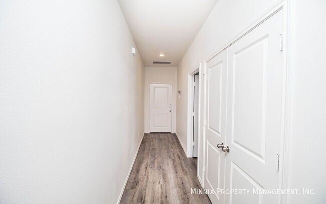 Foto del edificio - 6908 21st St