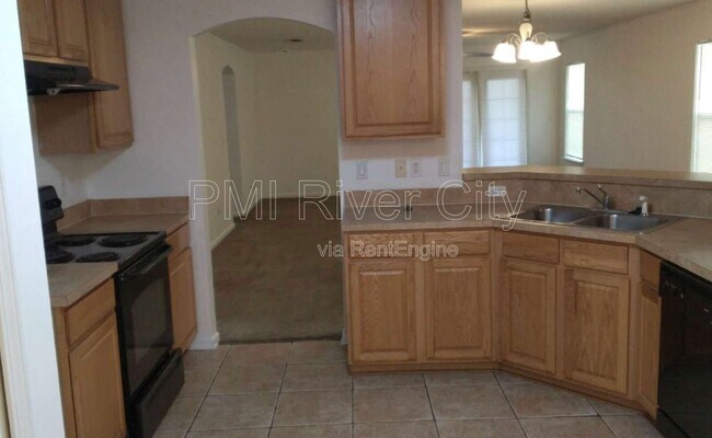 Building Photo - 3800 Pebble Brooke Circle South