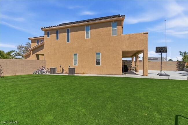 Foto del edificio - 5446 Caprock Canyon Ave
