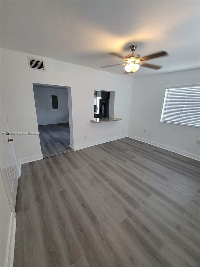 Foto del edificio - 2238 NW 5th St
