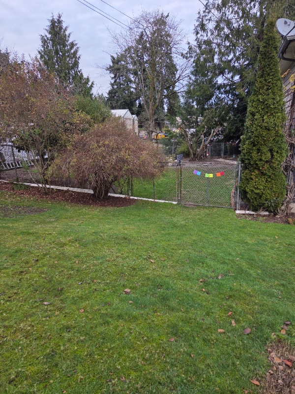 Building Photo - 1604 N 203rd Pl