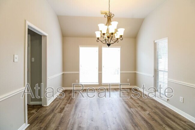 Foto del edificio - 2006 Breezway Bend Ln