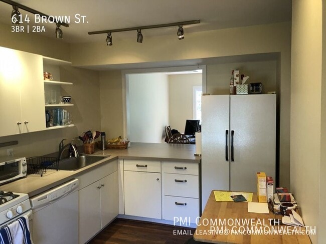 Foto del edificio - 614 Brown St