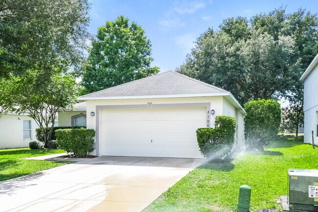 Foto del edificio - 2104 Aitkin Loop